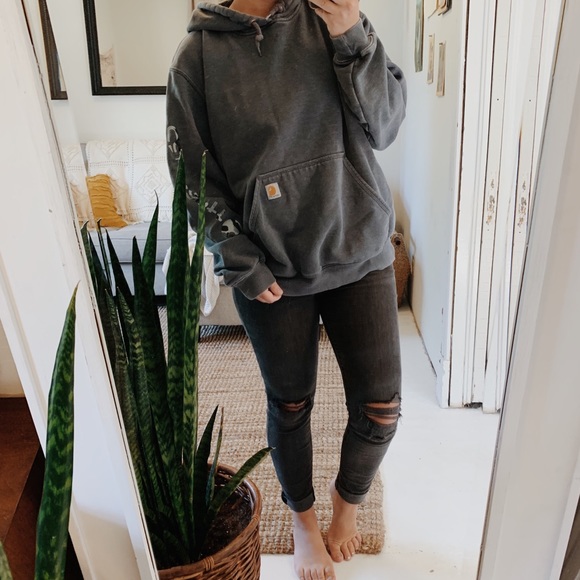 carhartt oversized hoodie